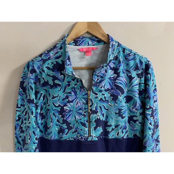 Lilly Pulitzer Blue and Green Patterned Sweatshirt - Picture 2 of 9